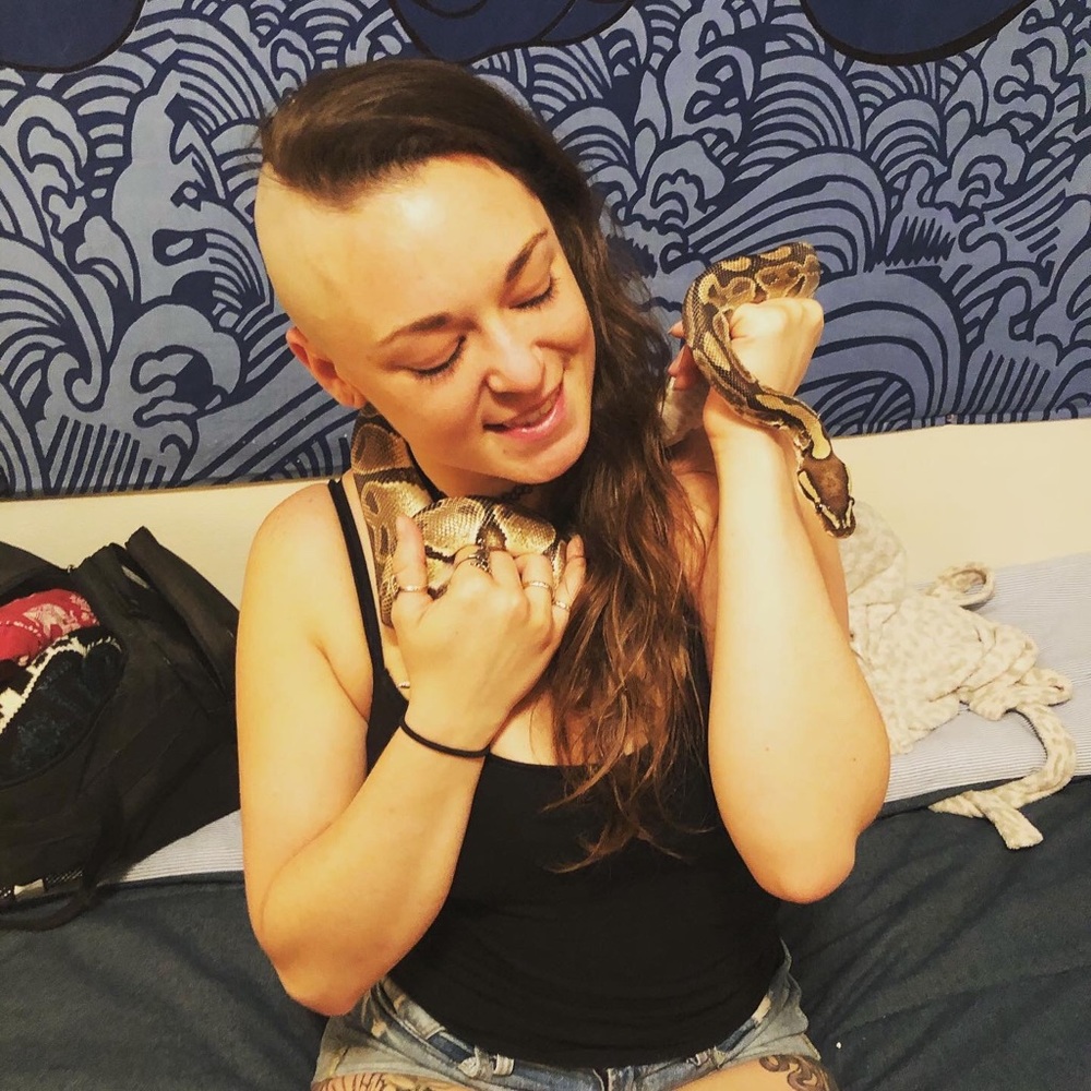 Meet your Posher, Ashley